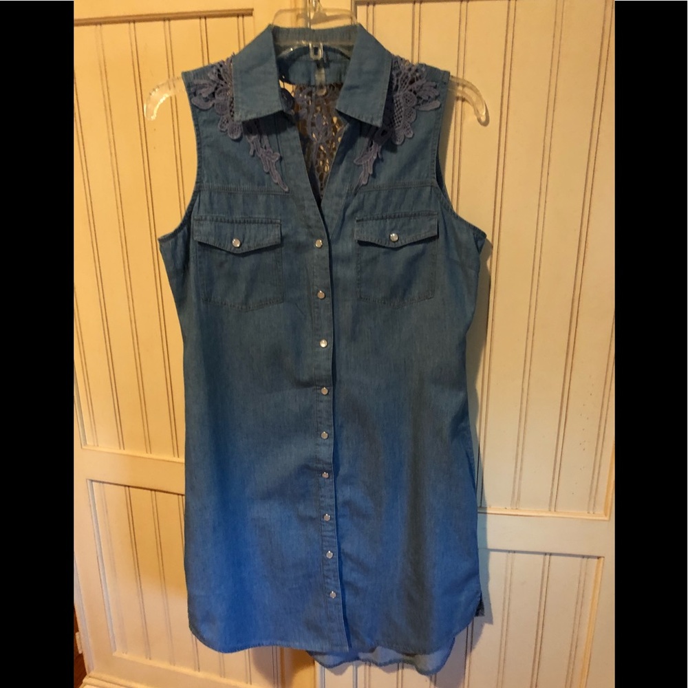 Cute sleeveless denim dress